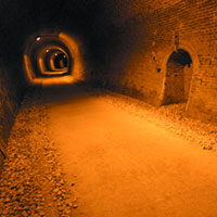 アプトの道のトンネル