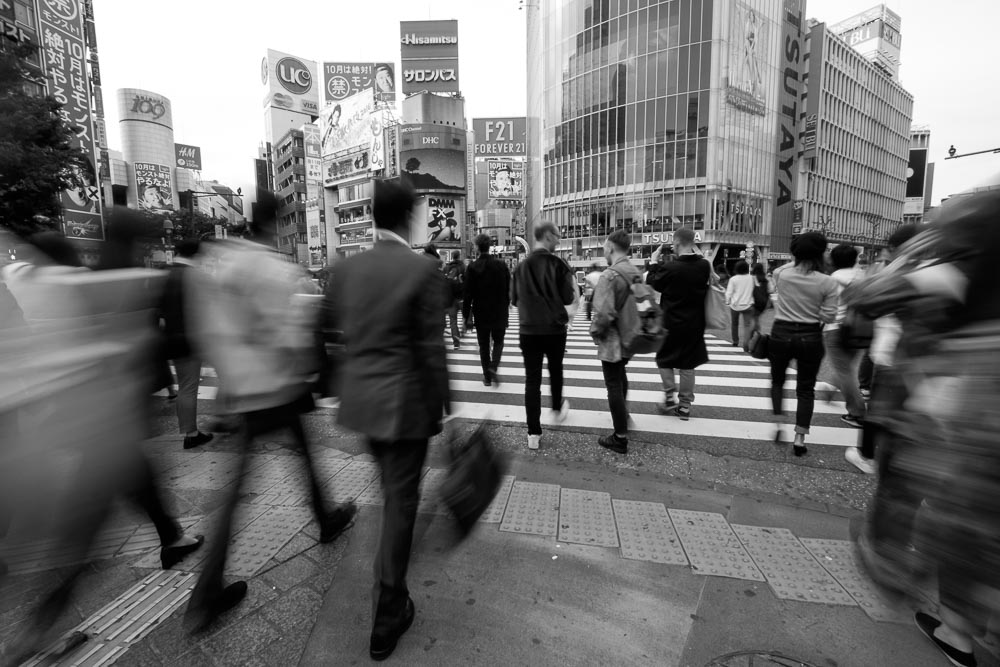 渋谷スクランブル交差点の歩行者