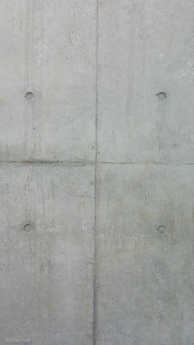 コンクリートの壁(スマホ壁紙用)